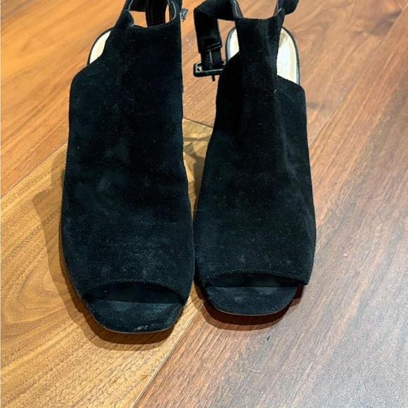 Banana Republic Black Suede Heels - Picture 3 of 7